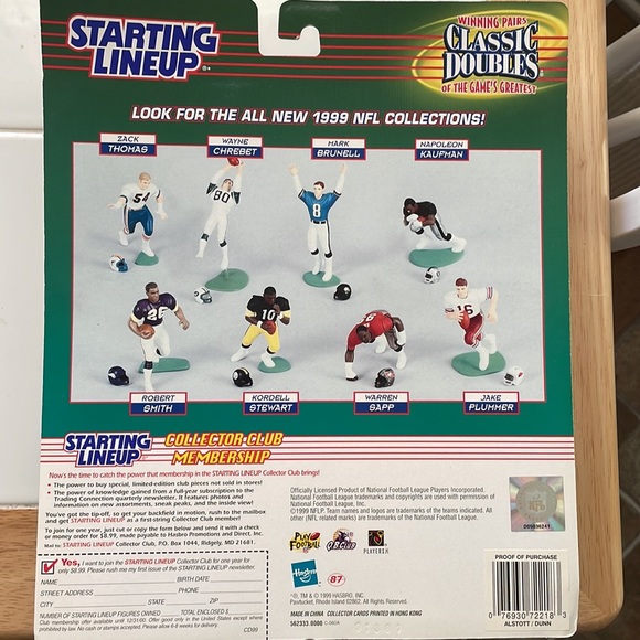 Starting Lineup Classic Doubles Football NFL Warrick Dunn and Mike Alston. - Picture 2 of 7